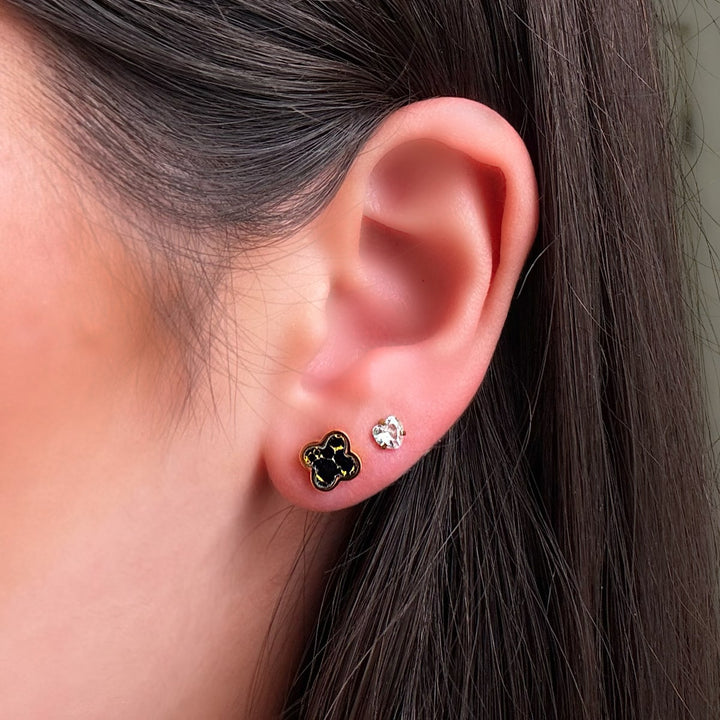 Black-Gold Clover Ohrstecker | 18K vergoldet